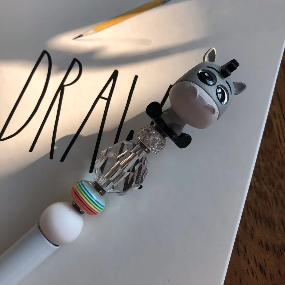 Disney Doorables: Toy Story: Woody’s Round Up: Bullseye handmade beaded pen